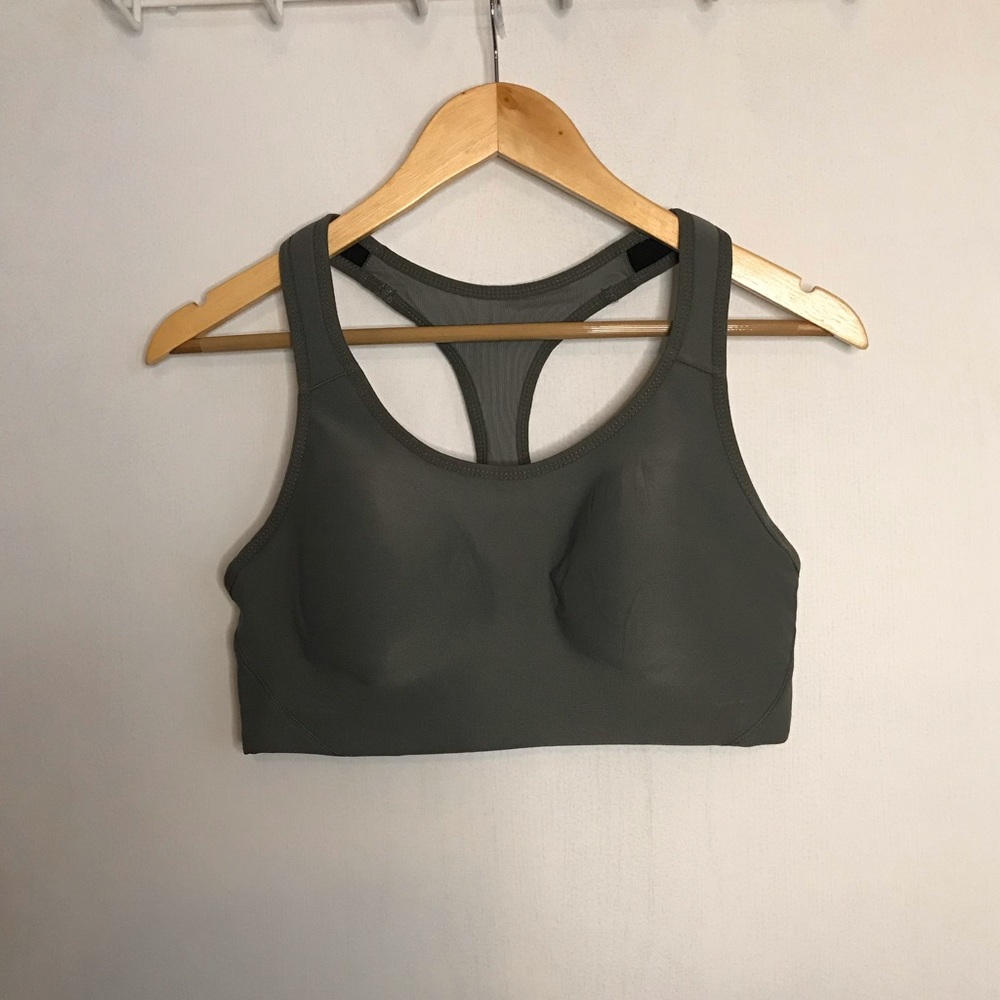 Green sports bra